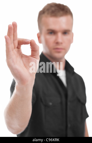 Männliches Model OK Anzeichen. Menschen und Dinge in unterschiedlichen Lebenssituationen. Stockfoto