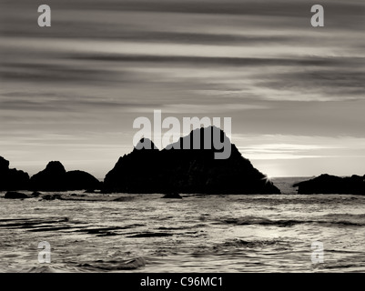 Sonnenuntergang bei Ebbe. Seal Rock, Oregon Stockfoto