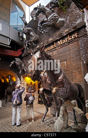 Pferd-Tunnel Markt Camden London england Stockfoto