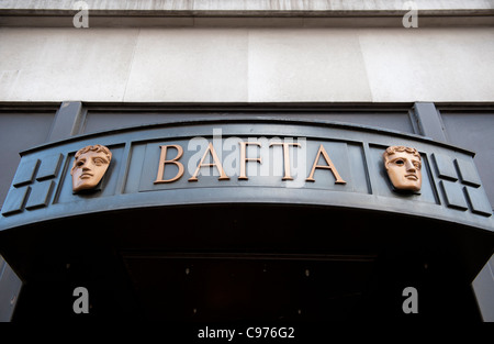 BAFTA-Eingang London einschließlich der Bafta-Masken Stockfoto