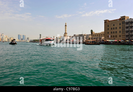 Wasser Taxi, Abra, Dau am Dubai Creek, Dubai, Vereinigte Arabische Emirate, Naher Osten Stockfoto