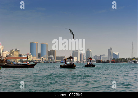 Wasser Taxi, Abra, Dau am Dubai Creek, Dubai, Vereinigte Arabische Emirate, Naher Osten Stockfoto