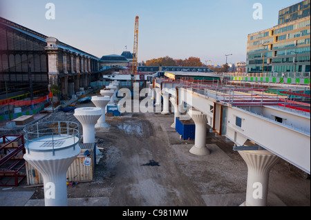 Paris, Frankreich, Baustellen, Gare d' Austerlitz, Abdeckung von Bahnschienen, leer östlich von Paris, Stahlbetonkonstruktion Stockfoto