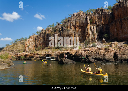 Kanufahren (Katherine Gorge) Nitmiluk National Park.  Katherine River, Northern Territory, Australien Stockfoto