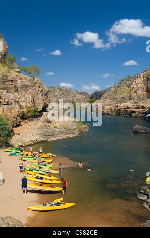 Kanufahren (Katherine Gorge) Nitmiluk National Park.  Katherine River, Northern Territory, Australien Stockfoto