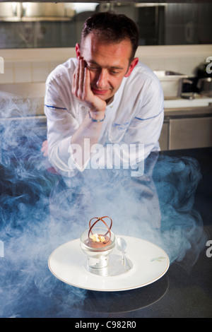 Jean-Michel Maniere, Kopf Konditor von 'Saint-Martin-Restaurant'., CHATEAU SAINT-MARTIN & SPA-2490 Avenue des Templiers Stockfoto