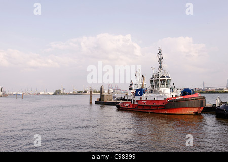 Schlepper im Hamburger Hafen auf der Elbe Fluss, Neumuehlen, Hafen Hamburg, Hanse Stadt Hamburg, Deutschland, Europa Stockfoto