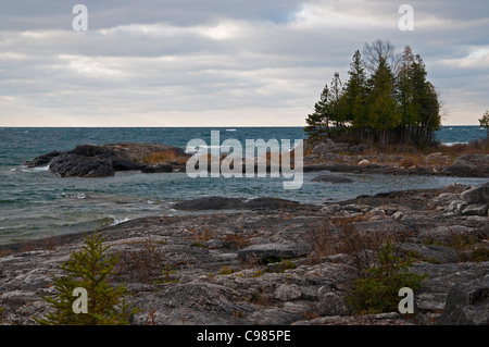 Ein Blick auf Lake Huron von South Baymouth, Manitoulin Island, Ontario. Stockfoto