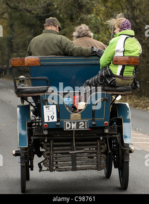 1898 Daimler Wagonette auf die 2011 von London nach Brighton Veteran Car Run Stockfoto