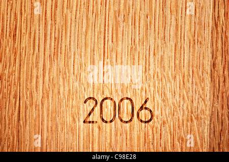 2006-Stempel auf Wein amerikanischer Eiche Fass Stockfoto