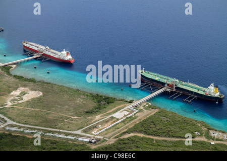 Curaçao,Niederlande Lesser Leeward Antillen,ABC-Inseln,Niederländisch,Karibisches Meer Wasser Bullenbaii Terminal,Luftaufnahme von oben,Navigation,Kommune Stockfoto