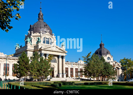 Budapest, Haupteingang der Szechenyi Bäder Stockfoto