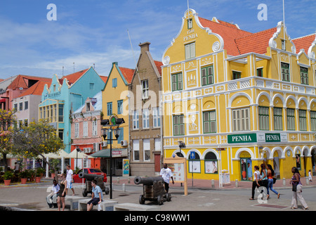 Willemstad Curaçao, Niederländische Lesser-Leeward-Antillen, ABC-Inseln, Punda, Handelskade, Uferpromenade, UNESCO-Weltkulturerbe, Kolonialarchitektur, Penha Stockfoto