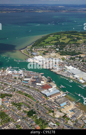Luftaufnahme von Cowes und der Solent, Isle of Wight, Hampshire, England, UK, Deutschland, GB, Großbritannien, britische Inseln, Stockfoto