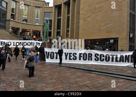 Demonstranten in Glasgow für die schottische Unabhängigkeit Stockfoto