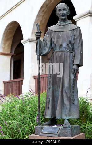 Statue von Fray Junipero Serra Stockfoto