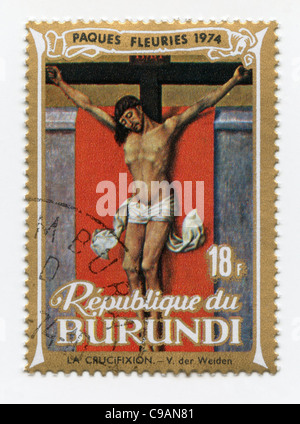 Burundi-Briefmarke - die Kreuzigung von Rogier van der Weyden 1399/1400-1464 Stockfoto