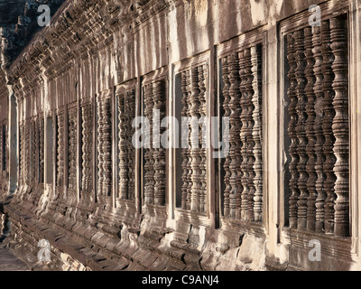 Fenster an den alten Tempel Komplex Angkor Wat in Siem Reap, Kambodscha Stockfoto