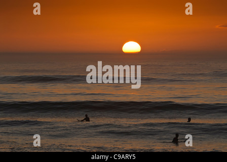 Taito Strand, Chiba, Japan. Taito Strand ist einer von Japans bekanntesten Surf-Spots in der Nähe von Tokio. Stockfoto