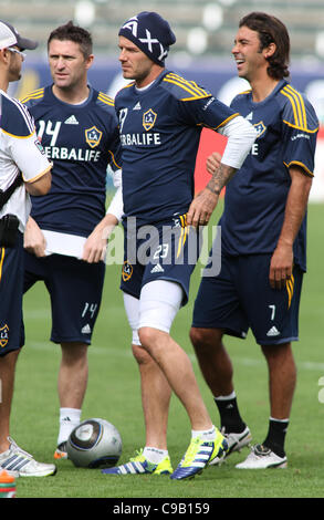 ROBBIE KEANE & DAVID BECKHAM LA GALAXY TRAINING. MLS CUP 20111 CARSON LOS ANGELES Kalifornien USA 19. November 2011 Stockfoto