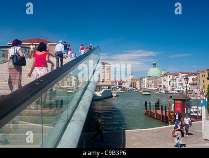 Ponte della Constituzione Santiago Calatravas vierte Brücke über den Canal Grande Cannaregio Venedig Veneto Italien Stockfoto