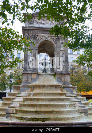 Die Fontaine des Innocents, Paris, Frankreich Stockfoto
