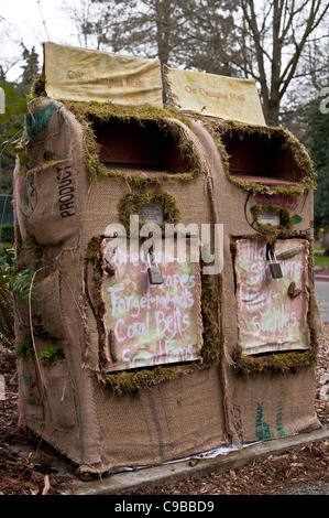 Retro-Bild eines umweltfreundlichen Postfachs auf dem Campus der University of Washington Seattle Washington State USA Stockfoto