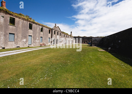 Innenhof von einem zerstörten Fort, Fort Charles, Kinsale, County Cork, Irland Stockfoto