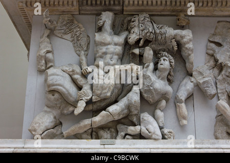 Detail der Pergamon-Altar, Pergamon Museum, Berlin, Deutschland Stockfoto