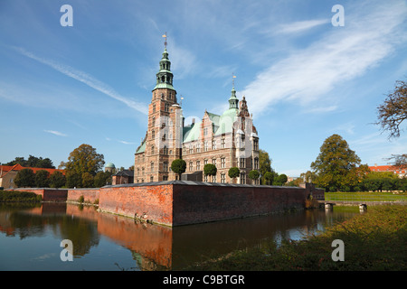 Schloss Rosenborg in Kopenhagen. Das Renaissanceschloss wurde von König Christian IV. im Jahre 1606 ursprünglich als Sommerresidenz gebaut. Stockfoto