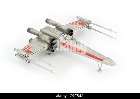 Ein Cut-out Studioaufnahme von einem X-Wing Fighter genau wie in Star Wars (nur zur redaktionellen Verwendung: print, TV, e-Book und redaktionelle Webseite). Stockfoto