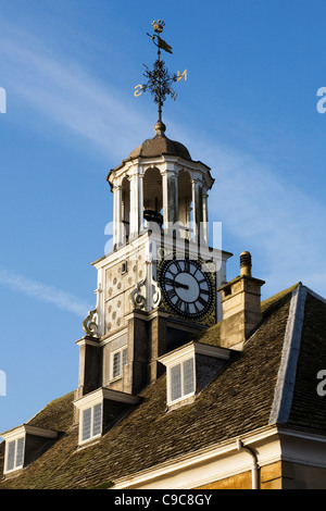 Der Uhrturm, Brackley Rathaus, Northamptonshire. Stockfoto