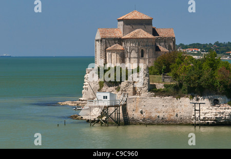 Sainte-Radegonde 12.Jh. romanische Kirche, Talmont-Sur-Gironde, Charente-Maritime, Frankreich Stockfoto