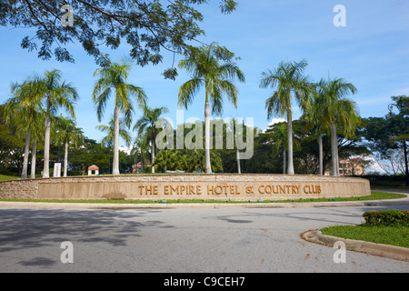 Eingang zum Empire Hotel, Fernbus, Brunei Darussalam, Borneo, Asien Stockfoto