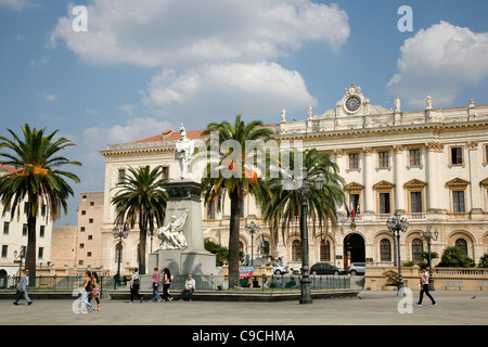 Palazzo della Provincia an Piazza Italia, Sassari, Sardinien, Italien. Stockfoto