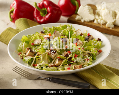 Gegrilltes Hühnchen Caesar Salat Stockfoto