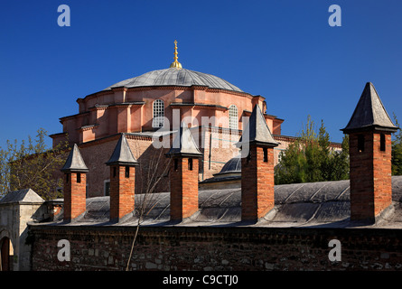 Die "Kucuk Taxi Camii" (bedeutet "Kleine Hagia Sophia Moschee"), einst eine byzantinische Kirche, Istanbul, Türkei. Stockfoto