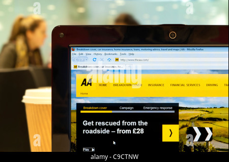 Die AA-Website erschossen in einem Coffee-Shop-Umfeld (nur zur redaktionellen Verwendung: print, TV, e-Book und redaktionelle Webseite). Stockfoto