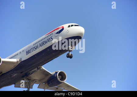 British Airways Boeing 767 G-BNWY landet auf dem Flughafen Toronto Pearson Stockfoto