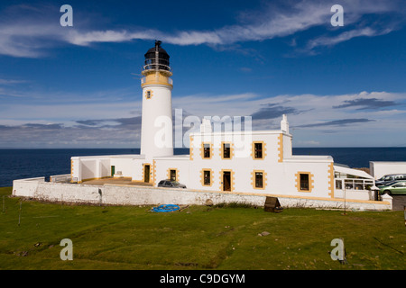 Rua Reidh oder Rubha Reidh Lighthouse Melvaig Gairloch Ross-Shire Schottland Leuchtturm und Hilfs-Gebäude Stockfoto