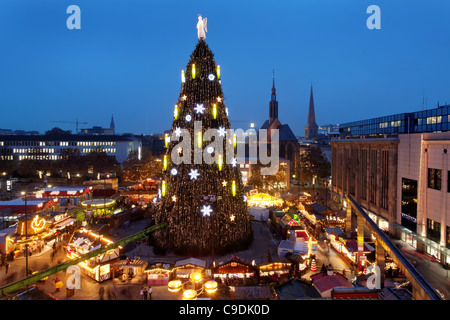 Dortmund/Deutschland: der größte Weihnachtsbaum der Welt Stockfoto