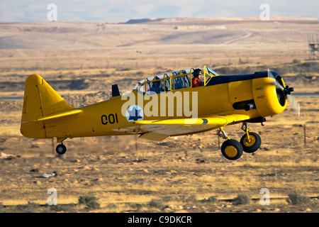 Israelische Luftwaffe Aviation North American t-6 Texan fortgeschrittene Trainer einmotorige Flugzeuge im Flug Stockfoto