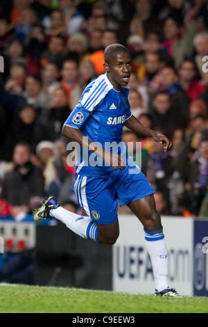 06.12.2011. London, England. Chelseas brasilianische Mittelfeldspieler Ramires in Aktion während der UEFA-Champions-League-Gruppenspiel zwischen Chelsea und Valencia aus Spanien, spielte an der Stamford Bridge Stadium. Stockfoto