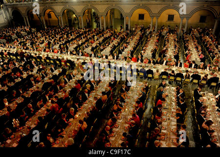 Das Gala-Dinner zu Ehren der Nobelpreisträger im blauen Saal im Rathaus von Stockholm auf Samstag, 10. Dezember 2011 Stockfoto