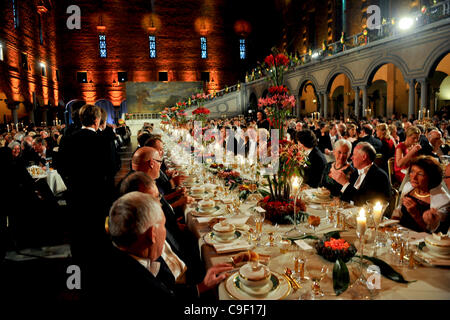 Das Gala-Dinner zu Ehren der Nobelpreisträger im blauen Saal im Rathaus von Stockholm auf Samstag, 10. Dezember 2011 Stockfoto