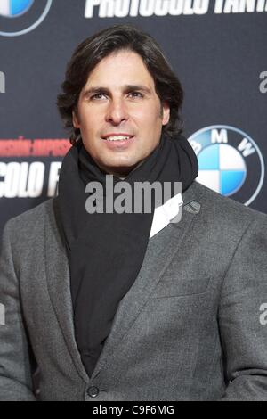 12. Dezember 2011 - Madrid, Spanien - Fran Rivera besucht die "Mission: Impossible - Phantom Protokoll" Premiere im Kino Callao am 12. Dezember 2011 in Madrid, Spanien (Credit Bild: © Jack Abuin/ZUMAPRESS.com) Stockfoto