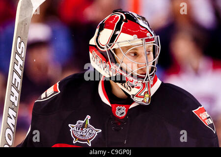 27. Dezember 2011 - Ottawa, Ottawa, Canada - Ottawa Torwart, Craig Anderson(41), während der Aktion zwischen den Canadiens und den Senatoren. (Kredit-Bild: © Leon Switzer/Southcreek/ZUMAPRESS.com) Stockfoto