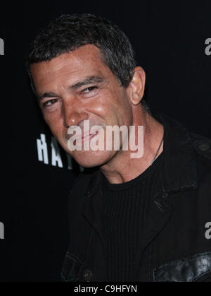 ANTONIO BANDERAS DRUNTER UND DRÜBER. LOS ANGELES Kalifornien USA 5. Januar 2012 PREMIERE Stockfoto