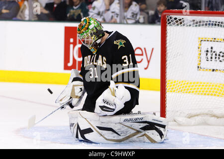 7. Januar 2012 - Dallas, Texas, US - Dallas Stars Torhüter Richard Bachman (31) während der Aktion zwischen den Dallas Stars und die Edmonton Oilers.  Nach 2 Perioden, Edmonton und Dallas sind 1: 1 im American Airlines Center gebunden (Credit-Bild: © Andrew Dieb/Southcreek/ZUMAPRESS.com) Stockfoto