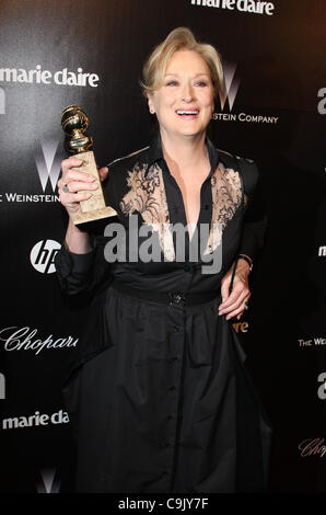 MERYL STREEP MIT IHREM GOLDEN GLOBE DIE WEINSTEIN COMPANY 2012 GOLDEN GLOBES NACH PARTY BEVERLY HILLS LOS ANGELES KALIFORNIEN Stockfoto